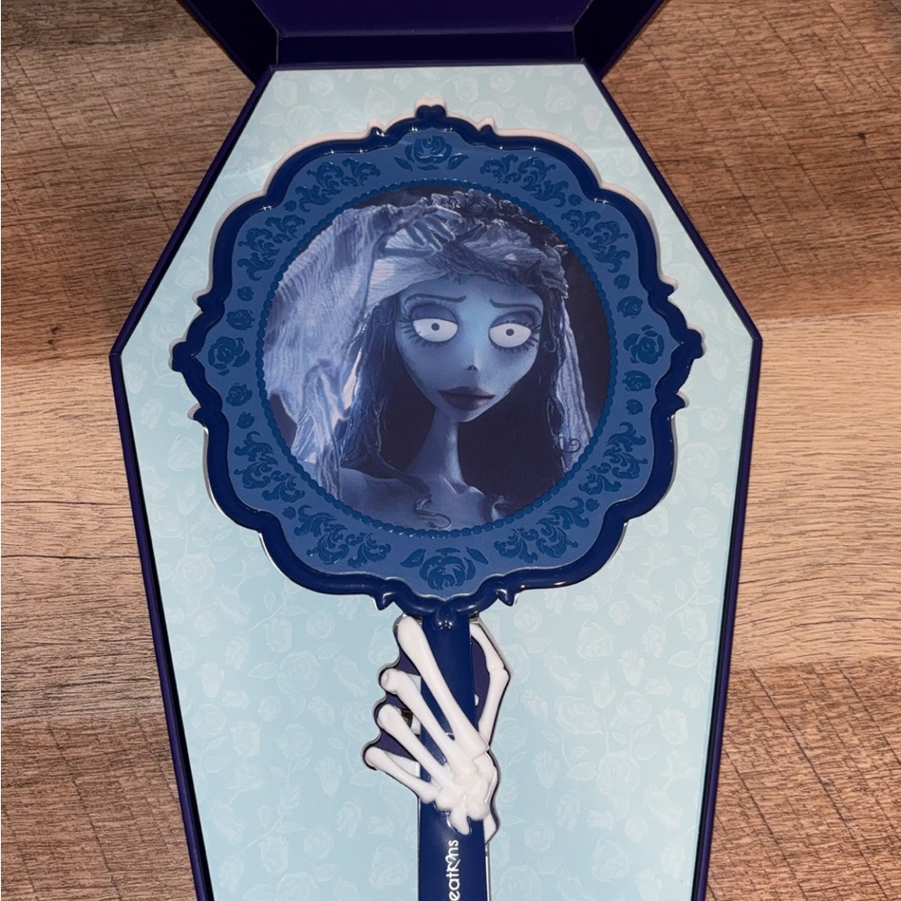 Tim Burton's Corpse Bride x Beauty Creations "Learn your vows" Handheld Mirror - Picture 4 of 4